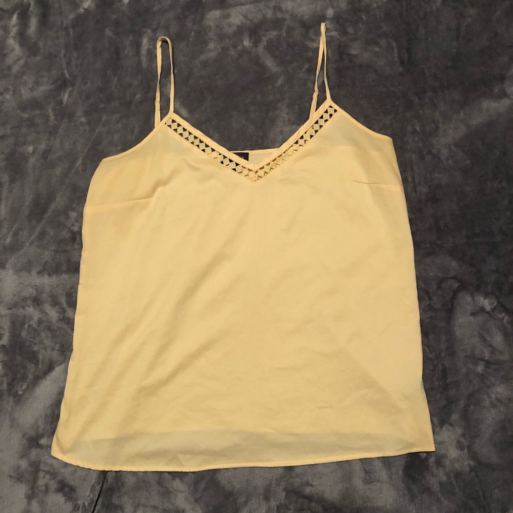 Yellow tank - The Limited